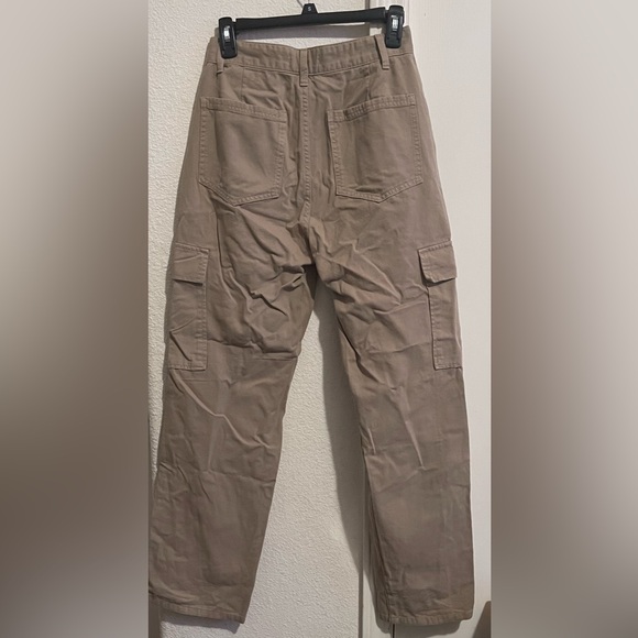 Stradivarius Straight Leg Cargo Pants Stone 6 - Picture 3 of 4